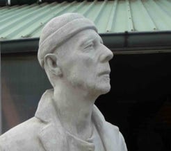 Betonskulpturen – Kunst im See