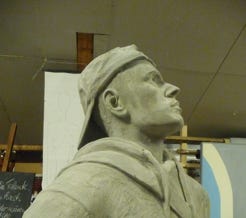 Betonskulpturen – Kunst im See